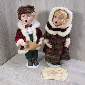 Boy & Girl Christmas Traditions Caroling Dolls 18" w/ Stands Collector’s Choice
